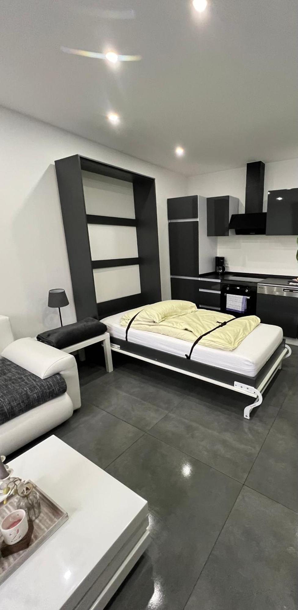 Schoenes 2 Zimmer Apartment An Der Stadt Grenze Mit Klimaanlage Blankenfelde-Mahlow ภายนอก รูปภาพ